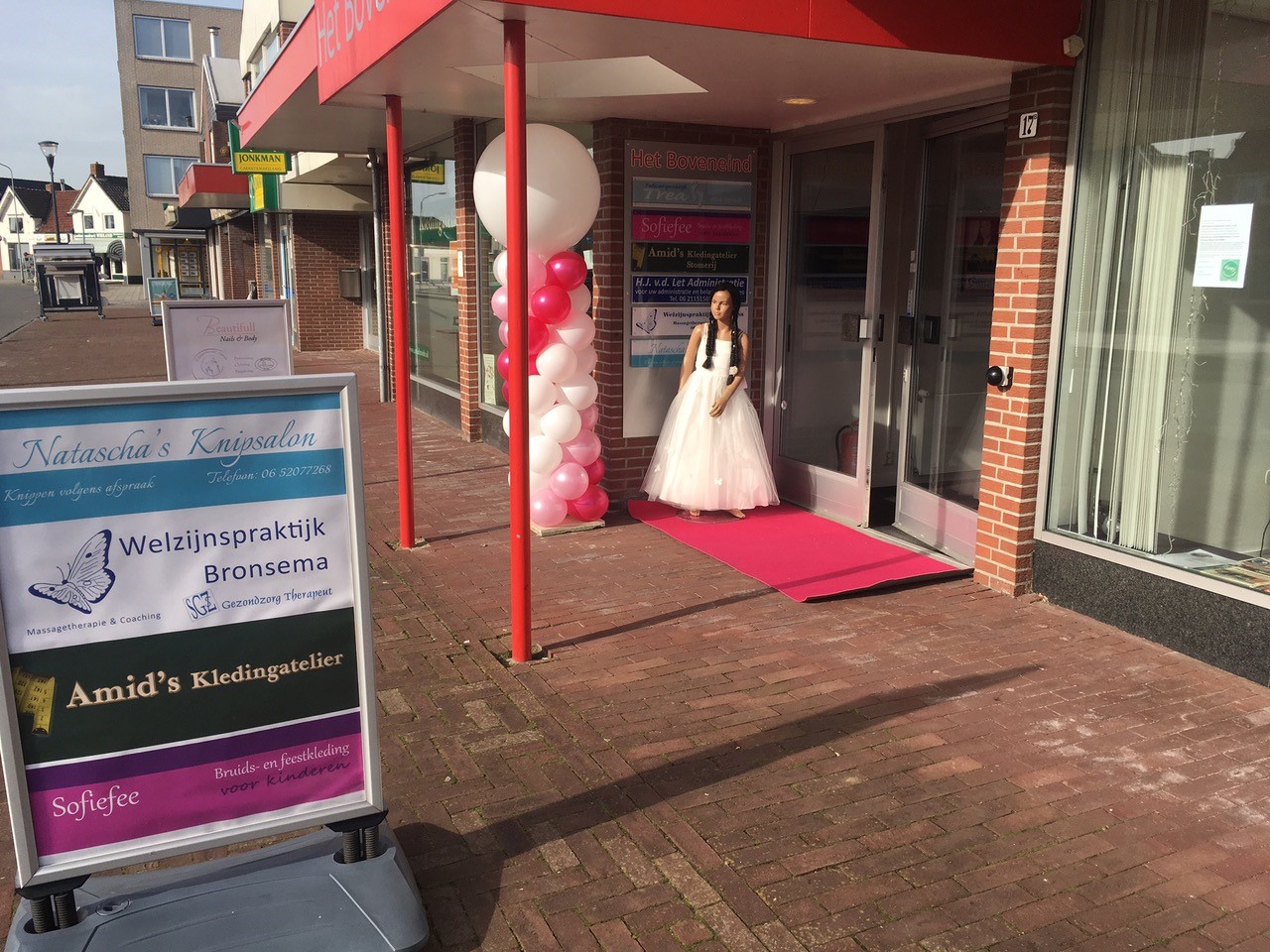 Opening Kinder Bruids- En Feestkleding Winkel In Leek - InfoLeek