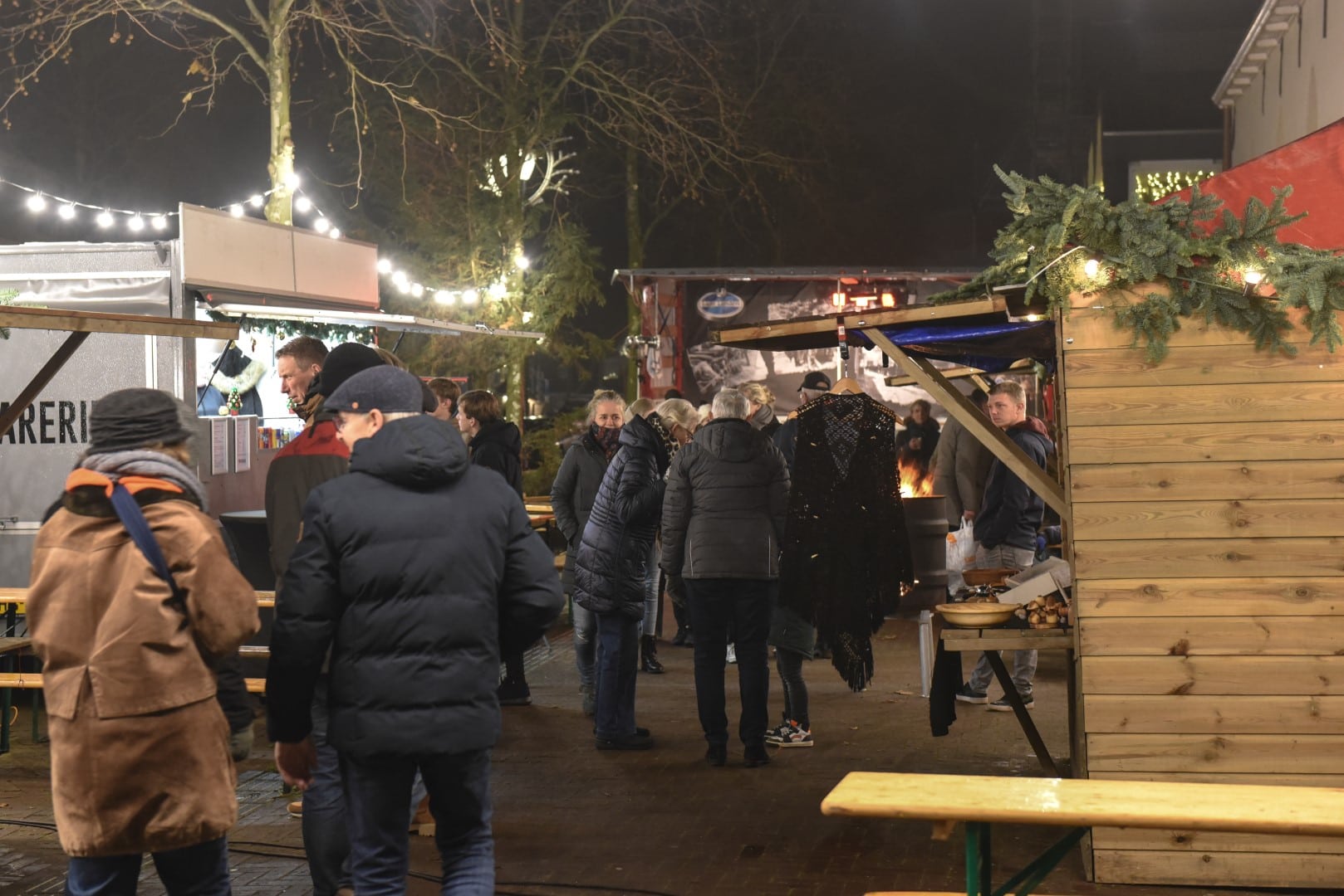 Tweede avond Kerstmarkt in Leek; nog tot 24 december met divers