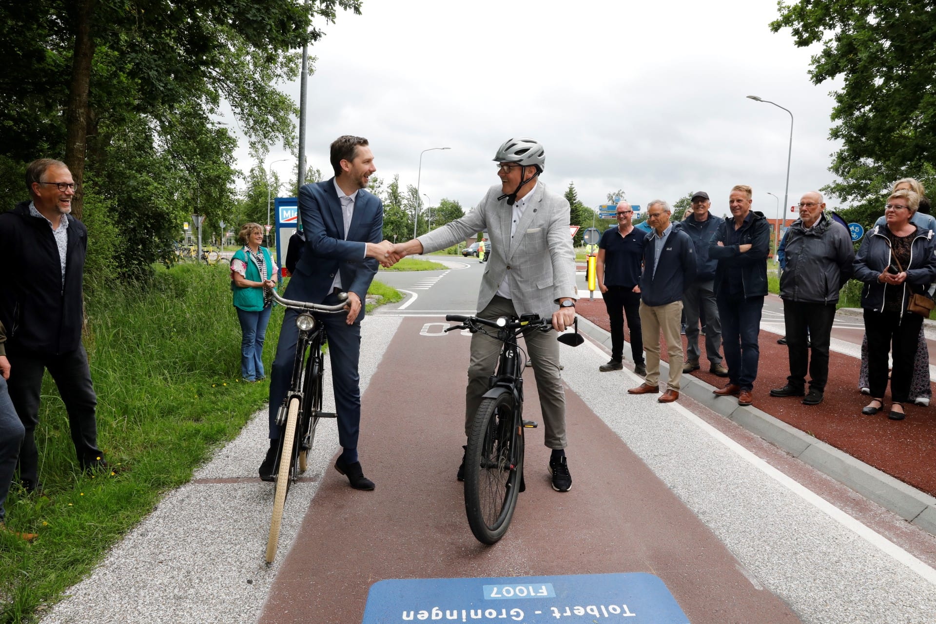 Eerste deel Doorfietsroute Leek - Groningen is klaar en officieel ...